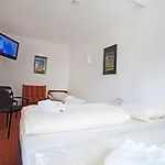 Hotel Baltic 2*